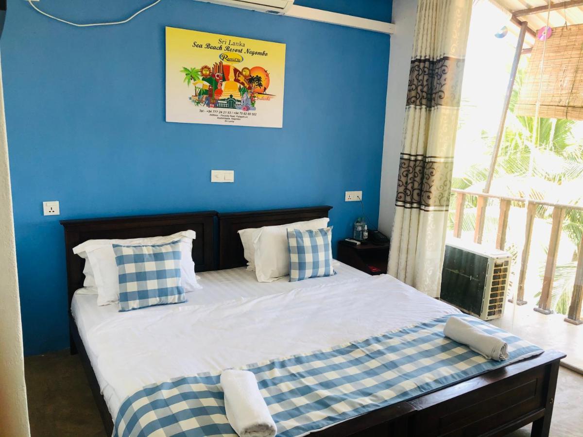 Sea Beach Resort Negombo Exterior photo
